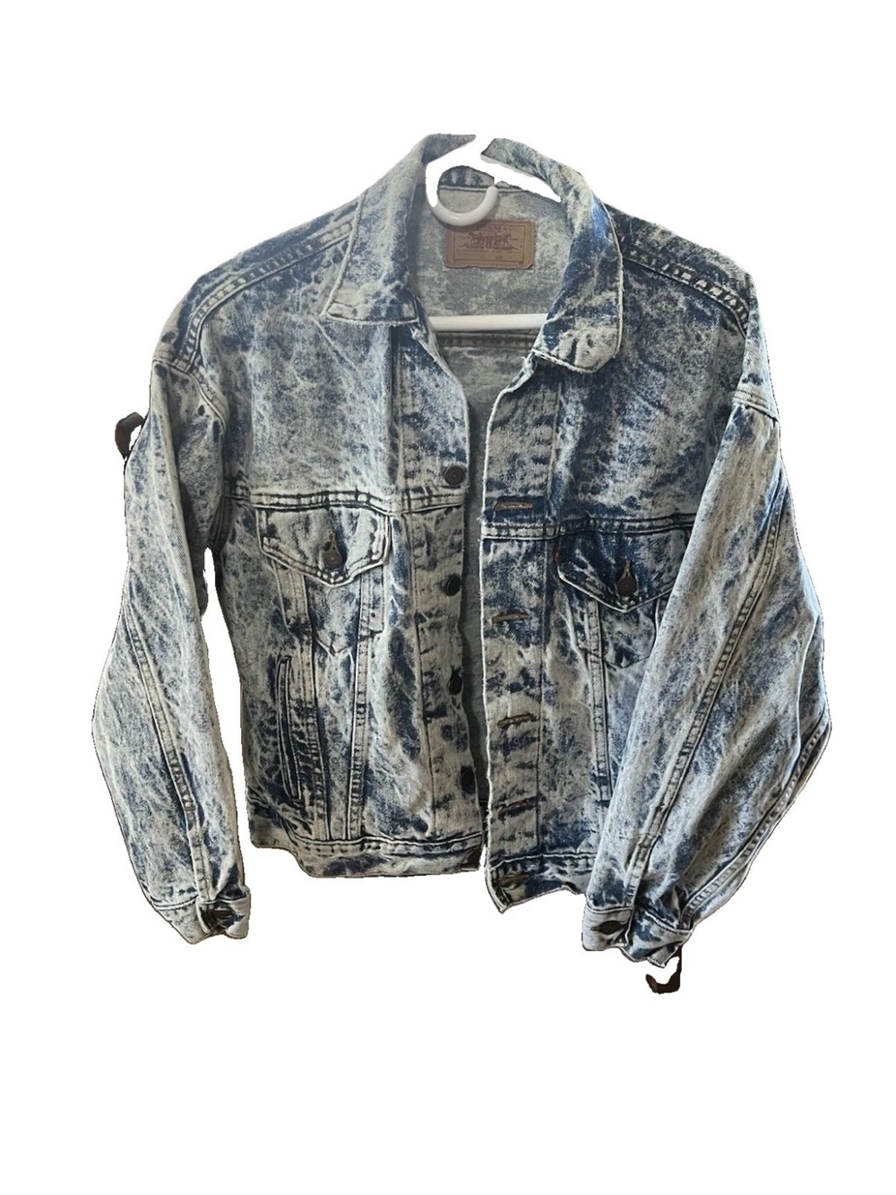 Vintage Levi’s 70507-0210 Snow Wash Denim Trucker Jacket USA Made M